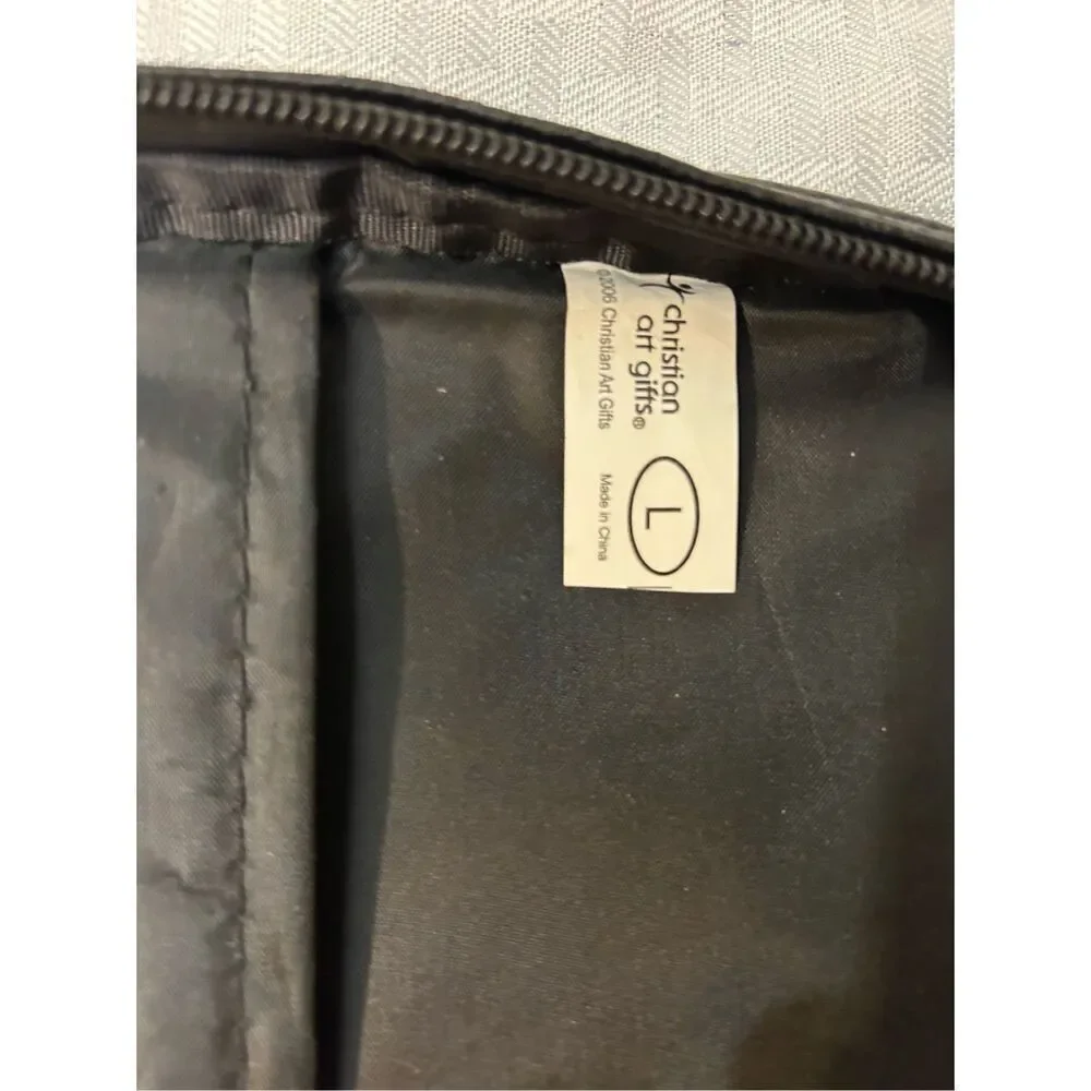 Christian Art Gifts‎ Black Leather Bible cover scuffs Fish logo L 11
